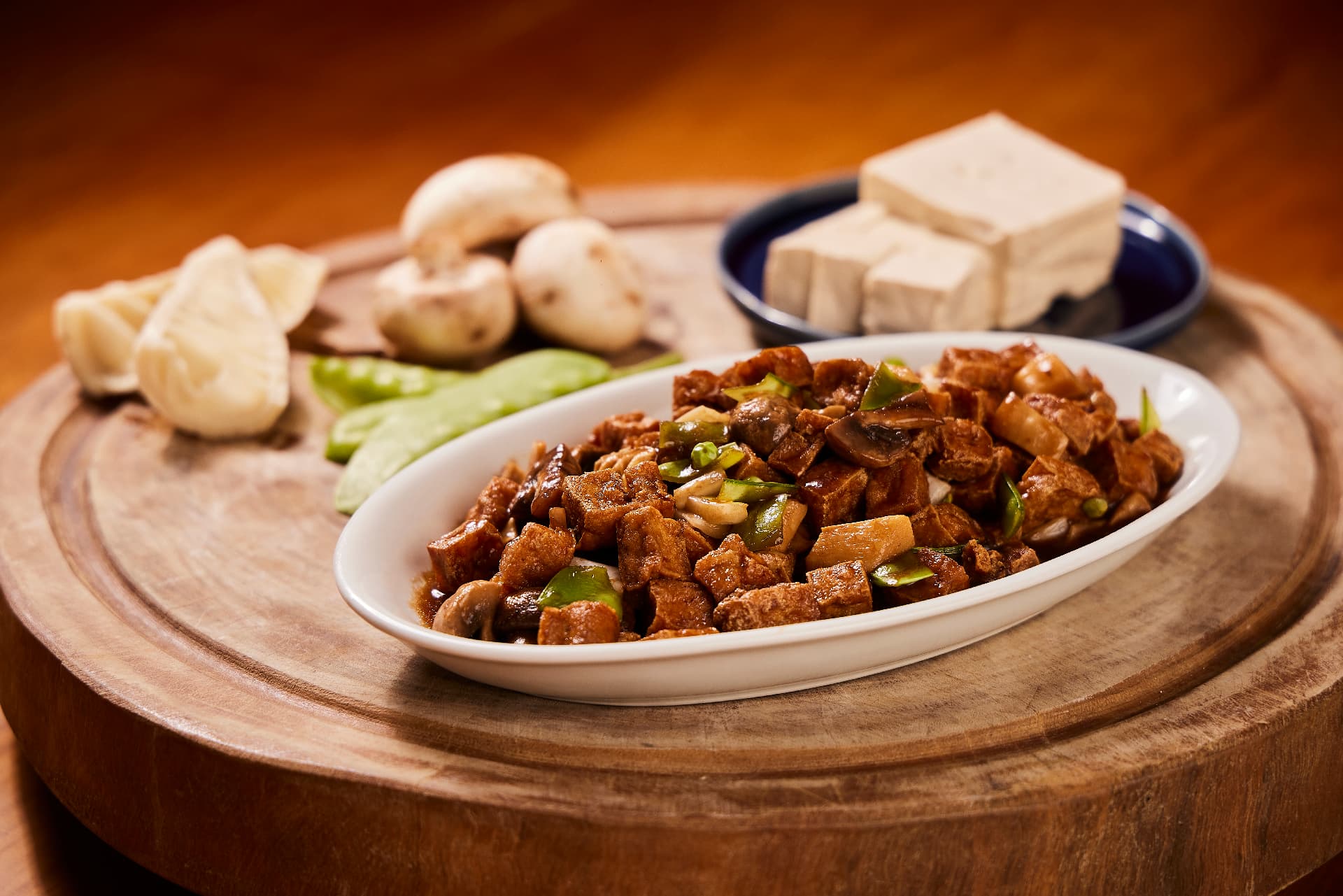 Tofu Xadrez com Champignon